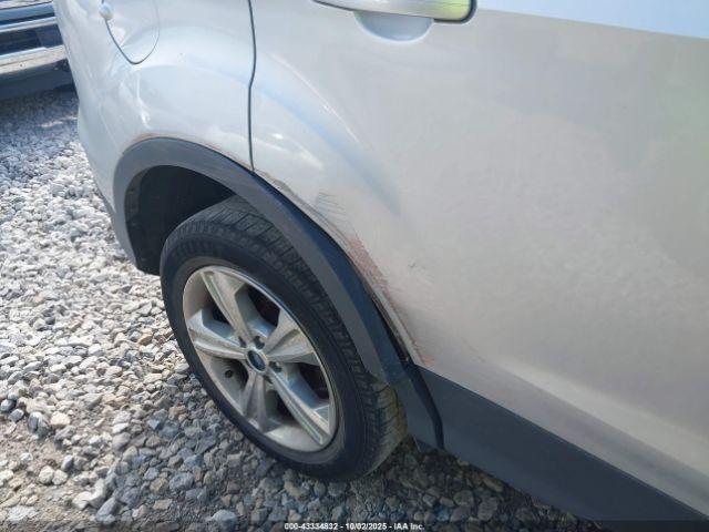 Ford Escape Se Image 13