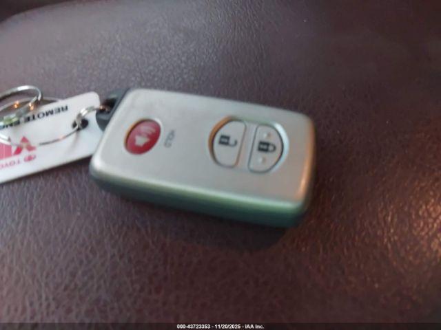 Toyota 4Runner Limited Image 10