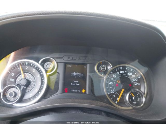 Ram 2500 Tradesman  4x2 8' Box Image 4