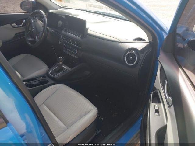 Hyundai KONA Limited Image 7