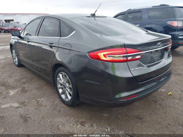 Ford Fusion Se Image 11