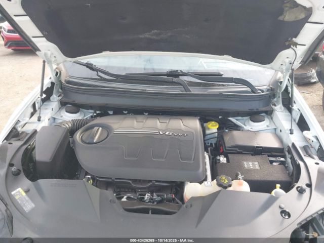 Jeep Cherokee Limited 4x4 Image 5