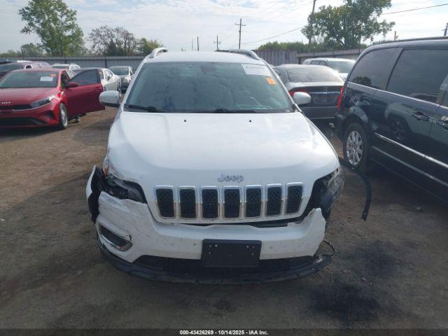Jeep Cherokee Limited 4x4 Image 14