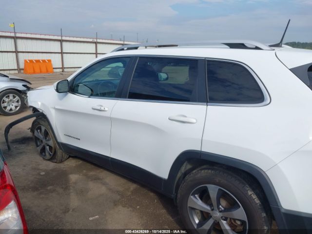 Jeep Cherokee Limited 4x4 Image 12