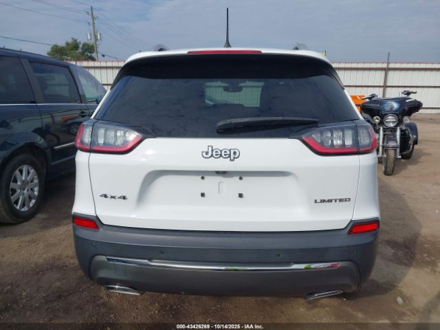 Jeep Cherokee Limited 4x4 Image 9