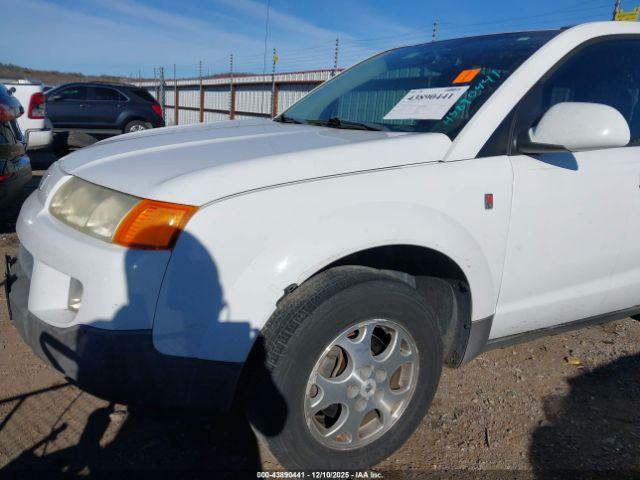 Saturn Vue V6 Image 16