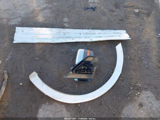 Ford F-150 Platinum Image 10