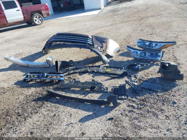 Toyota Highlander Limited Platinum Image 7