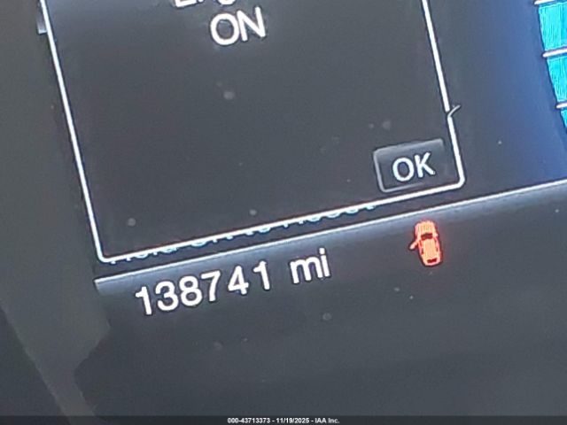 Ford Explorer Xlt Image 9