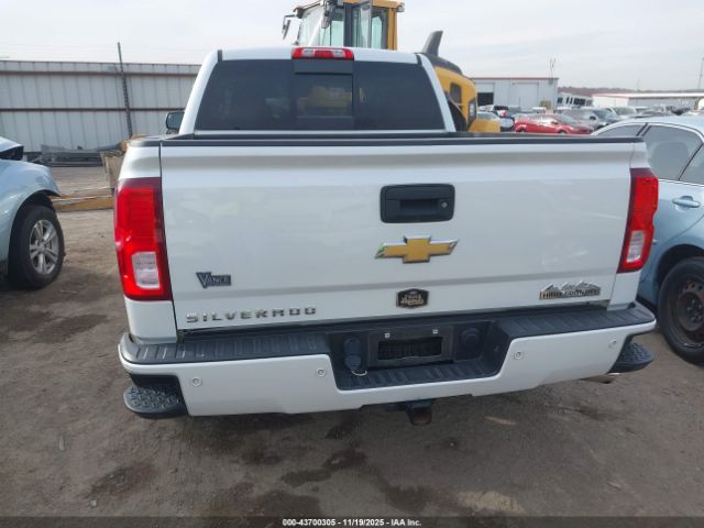 Chevrolet Silverado 1500 High Country Image 14