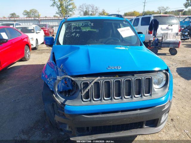 Jeep Renegade Latitude Image 3
