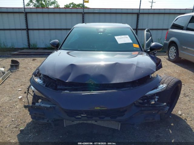 Honda Civic Sport Touring Image 4