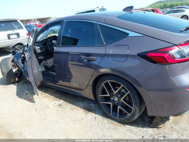 Honda Civic Sport Touring Image 9