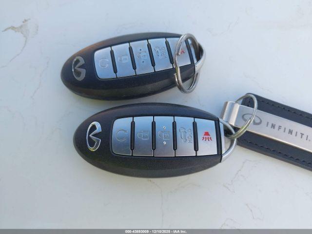 INFINITI Qx Image 15