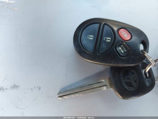 Toyota Camry Sle Image 7