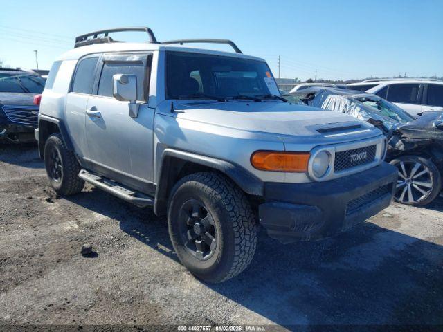  Salvage Toyota FJ Cruiser