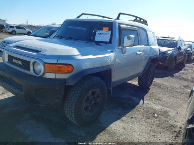 Toyota FJ Cruiser Image 7