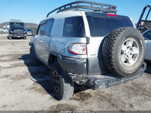 Toyota FJ Cruiser Image 5