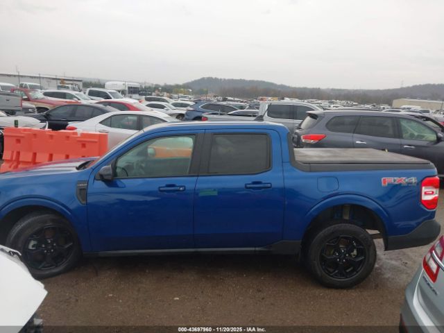 Ford Maverick Lariat Image 12