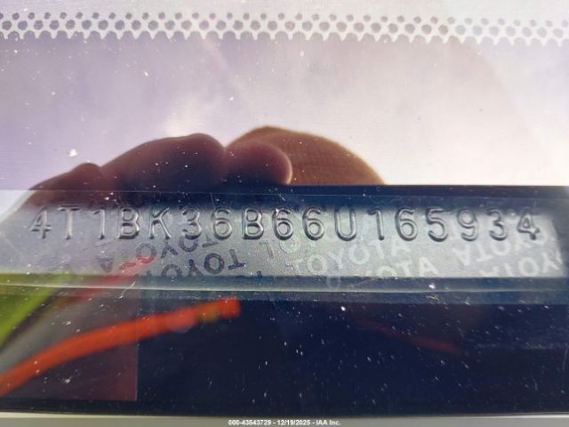 Toyota Avalon Xls Image 8