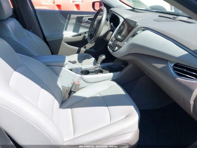 Chevrolet Malibu 1lt Image 4