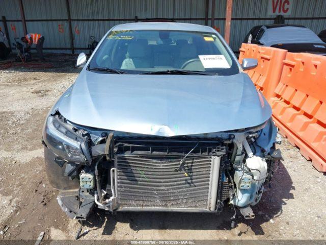 Chevrolet Malibu 1lt Image 8