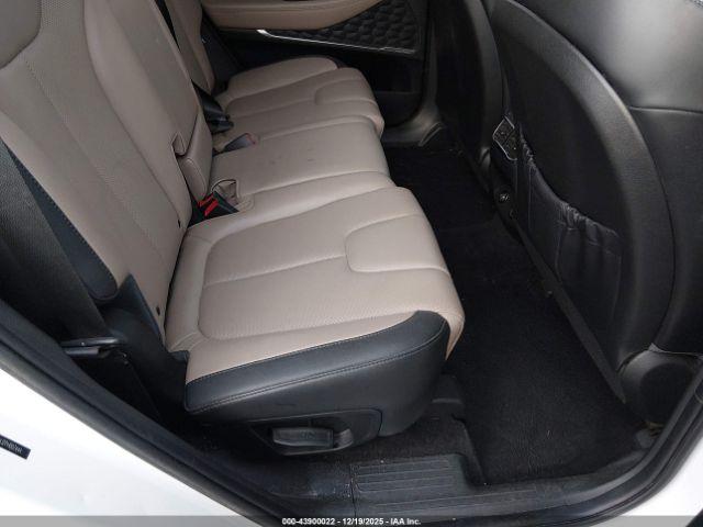 Hyundai SANTA FE Sel Premium Image 18