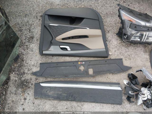 Hyundai SANTA FE Sel Premium Image 7