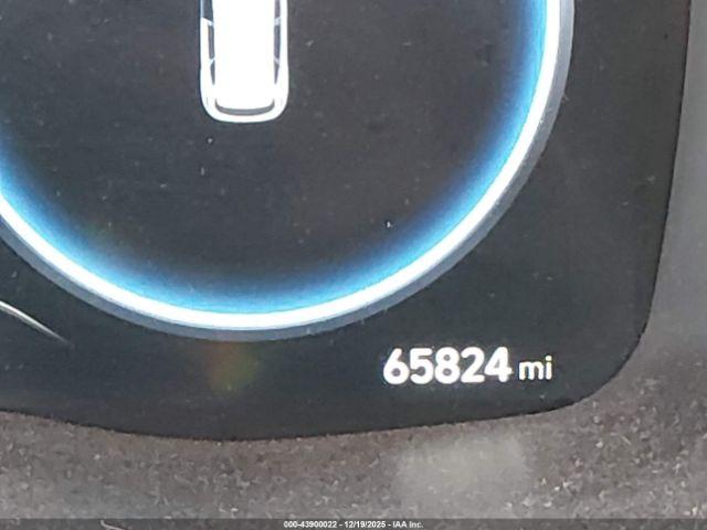 Hyundai SANTA FE Sel Premium Image 14