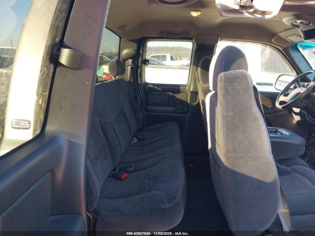 Chevrolet Silverado 1500 Ls Image 15