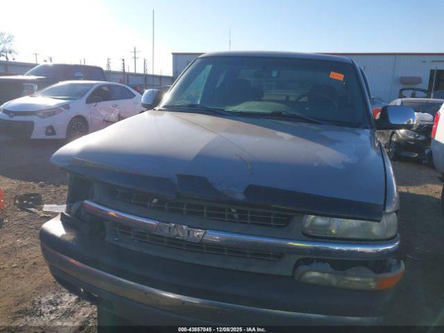 Chevrolet Silverado 1500 Ls Image 11