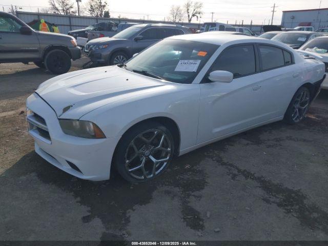 Dodge Charger Se Image 4