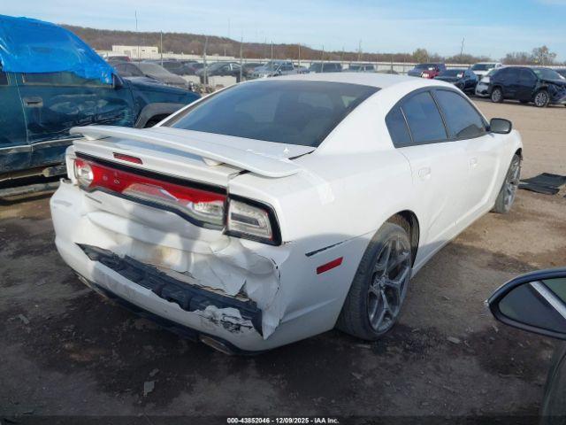 Dodge Charger Se Image 6