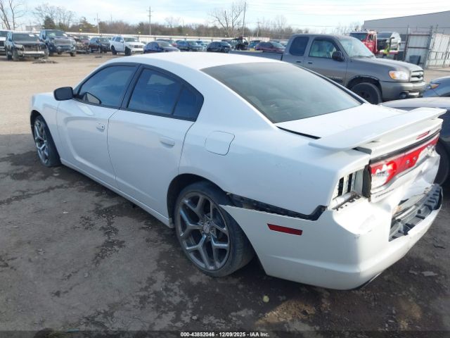 Dodge Charger Se Image 12