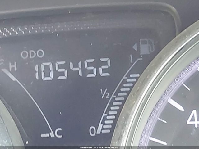 Nissan Versa 1.6 Sl Image 11