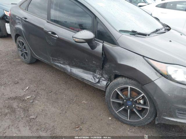 Ford Fiesta Se Image 12
