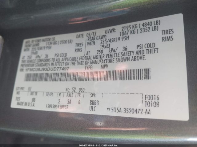 Ford Escape Titanium Image 6