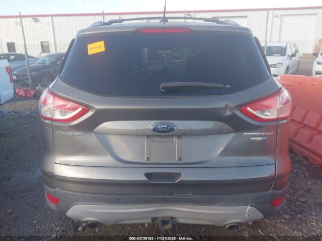 Ford Escape Titanium Image 10