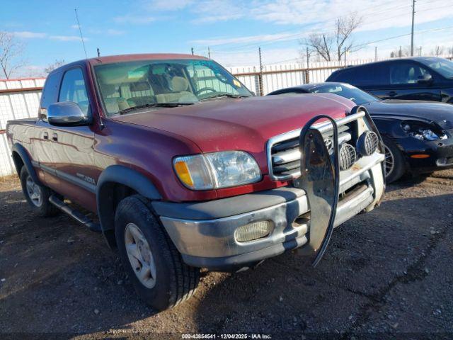  Salvage Toyota Tundra