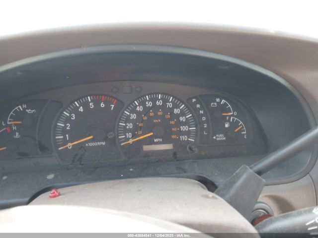 Toyota Tundra Sr5 V8 Image 12