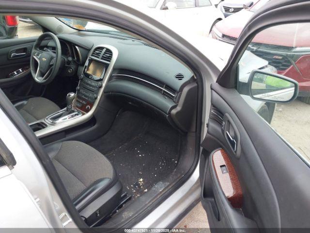 Chevrolet Malibu 1lt Image 10