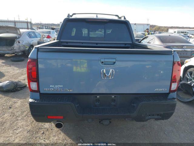 Honda Ridgeline Black Edition Image 3