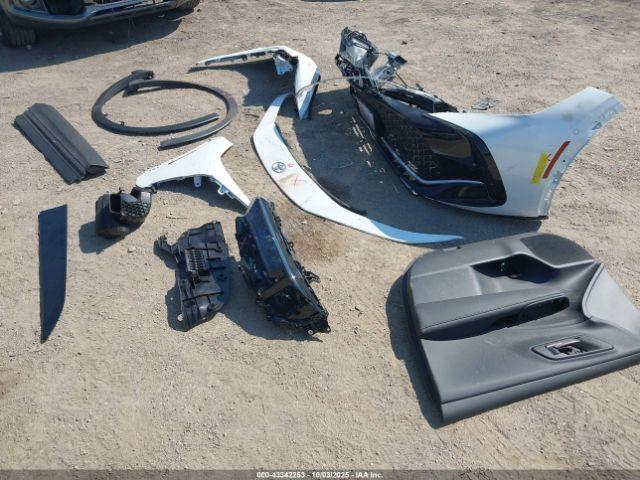 Toyota Crown Platinum Image 12