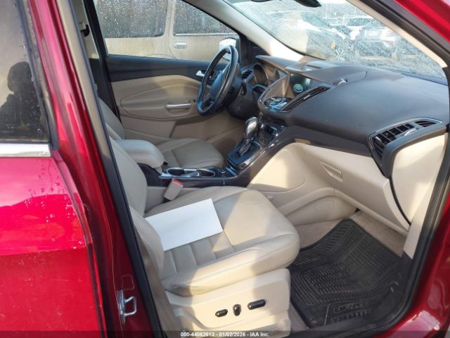 Ford Escape Titanium Image 5