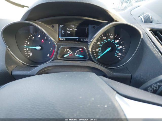 Ford Escape Titanium Image 12