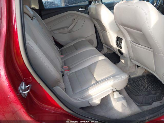 Ford Escape Titanium Image 6