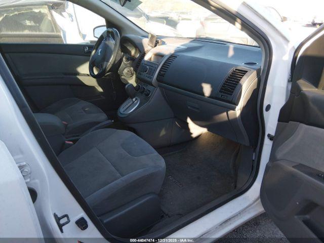 Nissan Sentra 2.0s Image 6