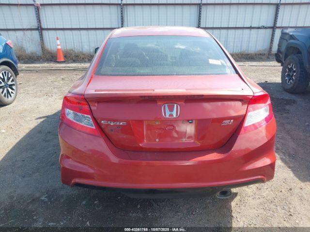 Honda Civic Si Image 12