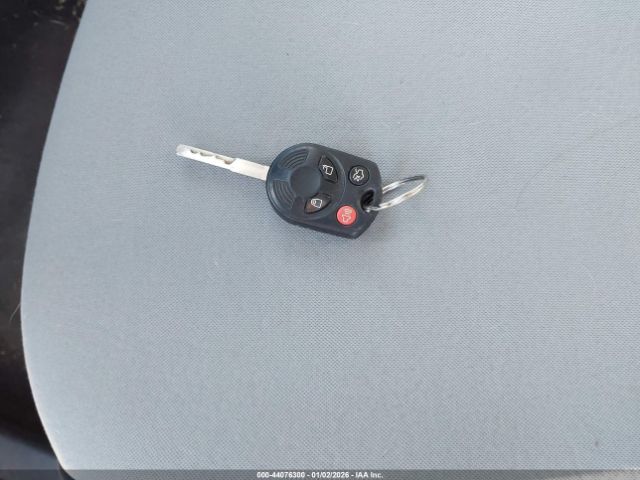 Ford Focus S Image 8