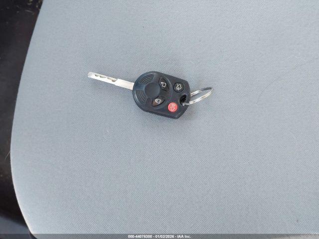 Ford Focus S Image 8